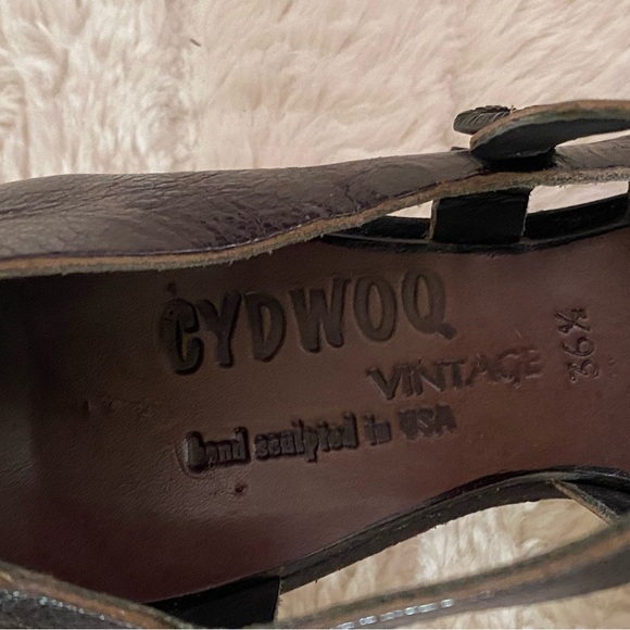 Cydwoq Vintage. “Sidewalk”, small heel leather poi - Picture 3 of 8